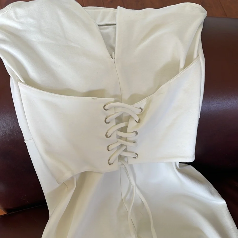 Gorgeous jumpsuit - Picture 2 of 6